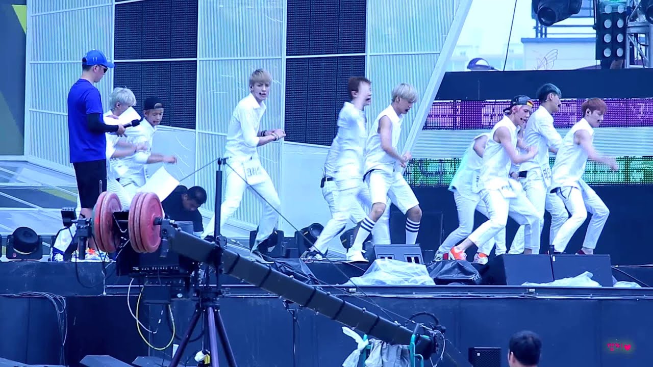 [130810]속초음악대향연 음악중심 EXO 엑소  - 으르렁(Growl)[Rehearsal1]