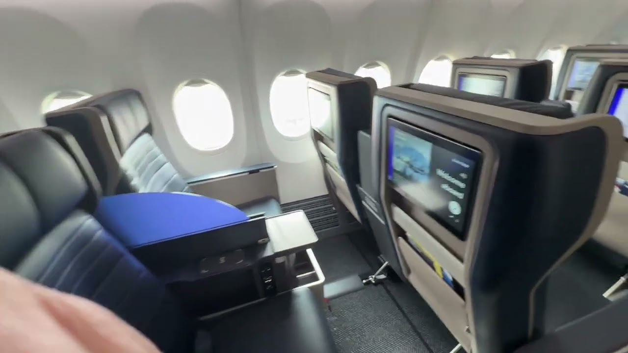United Airlines 737 Max 8/9 НОВЫЙ Первый класс NEXT (с лучшими местами) @united @Boeing @LifeofLu...