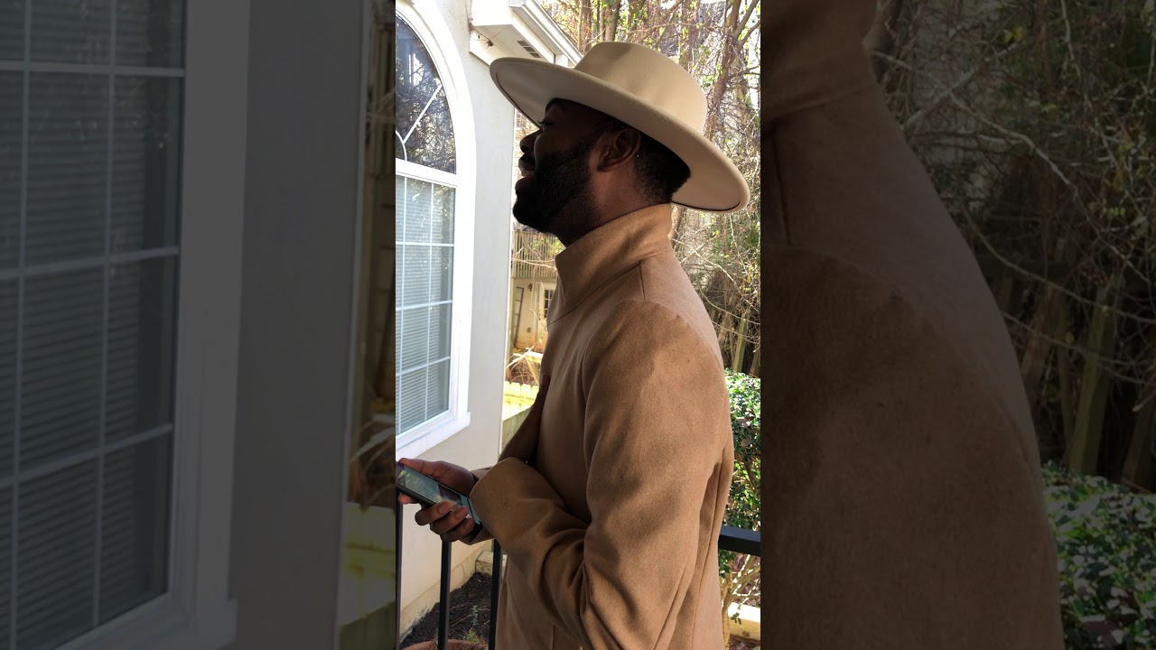 Surprise Wedding Anniversary Singing Telegram: One In a Million by Hasan Green