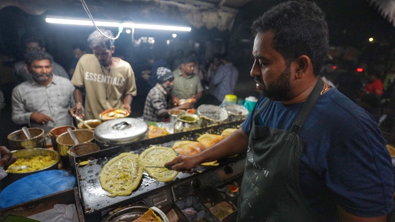 India’s Highest Selling Mix Dosa | Ex Government Employee sell Food on Street @IndianFoodExplorer