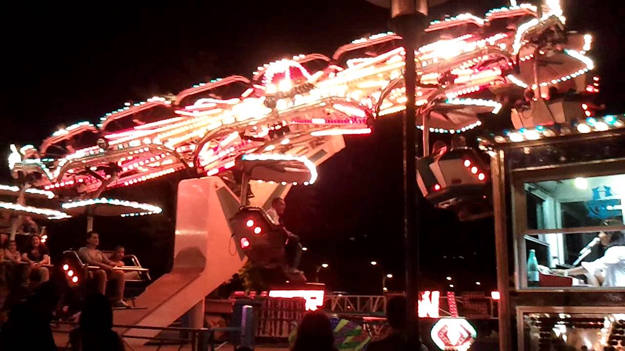 Le Super Twist - Fête foraine du Cannet-des-Maures 2011
