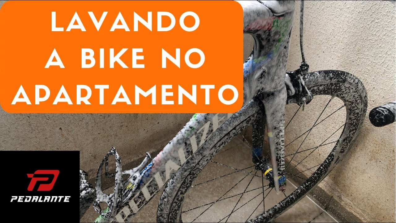 Lavando a bike no apartamento com Sandet DET MOL e 955. Passo a passo.