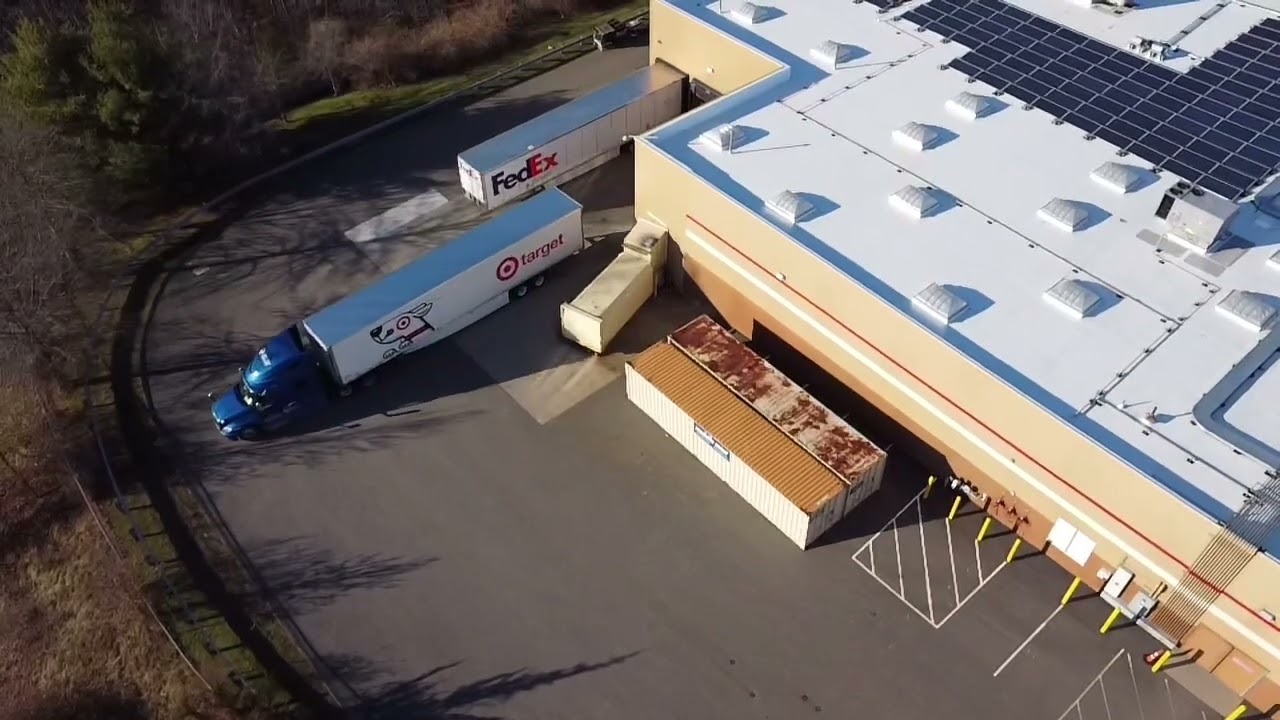Too long for a short| Swift Transportation | Swapping Target trailers 53' | DJI Drone View |