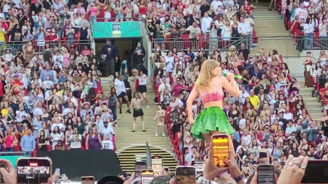 Taylor Swift - Shake It Off 23/6/24 Wembley Stadium