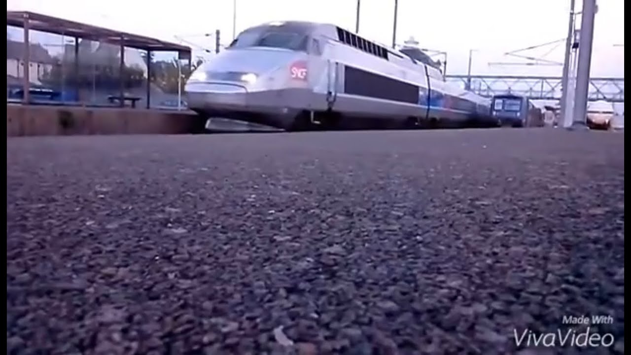 TGVA & BB75000 + gazier &agrave; Saint-Brieuc