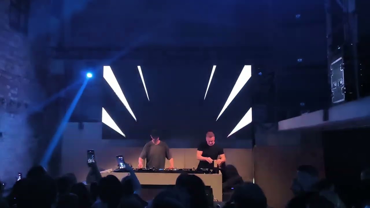 Cosmic Gate - Live in Dresden 