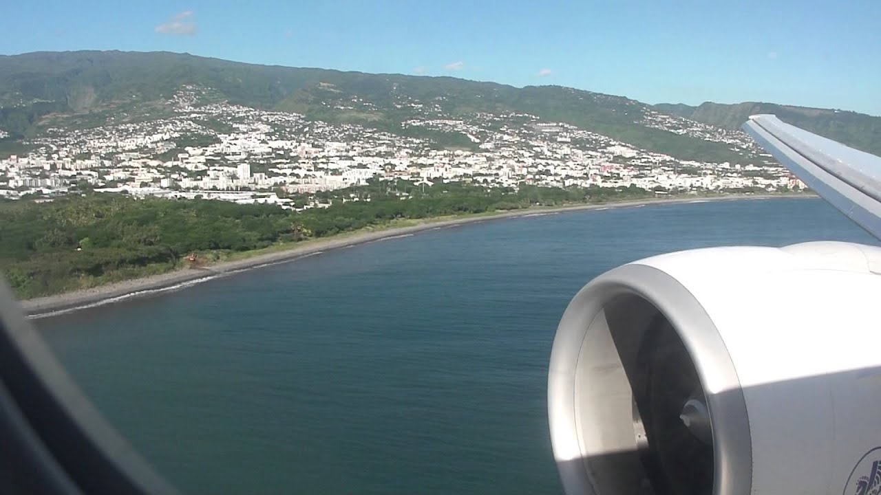Atterrissage à La Réunion en 777-300ER