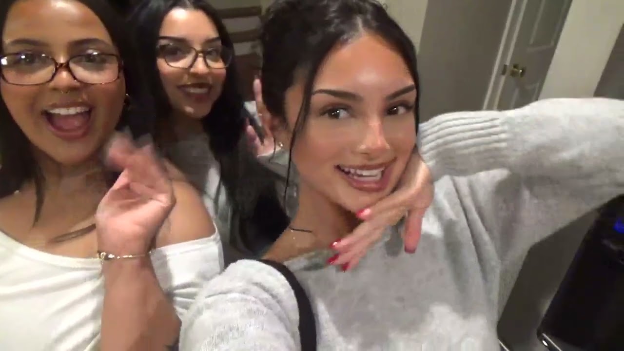 the most wonderful time of the year (christmas break vloggy)