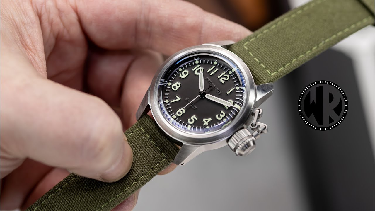 A watch for the Frogmen. The Praesidus A-5 UDT review.