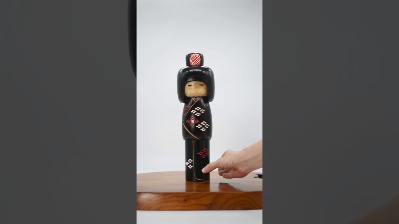 Bambola Kokeshi Vintage di Kunio Miyagawa (34cm)