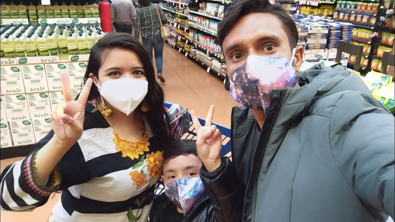 COMPRAS DE LA CENA DE NAVIDAD+ALADDIN PRUEBA EL POZOLE Y NOS ENCONTRAMOS HIJOS DEL MAÍZ