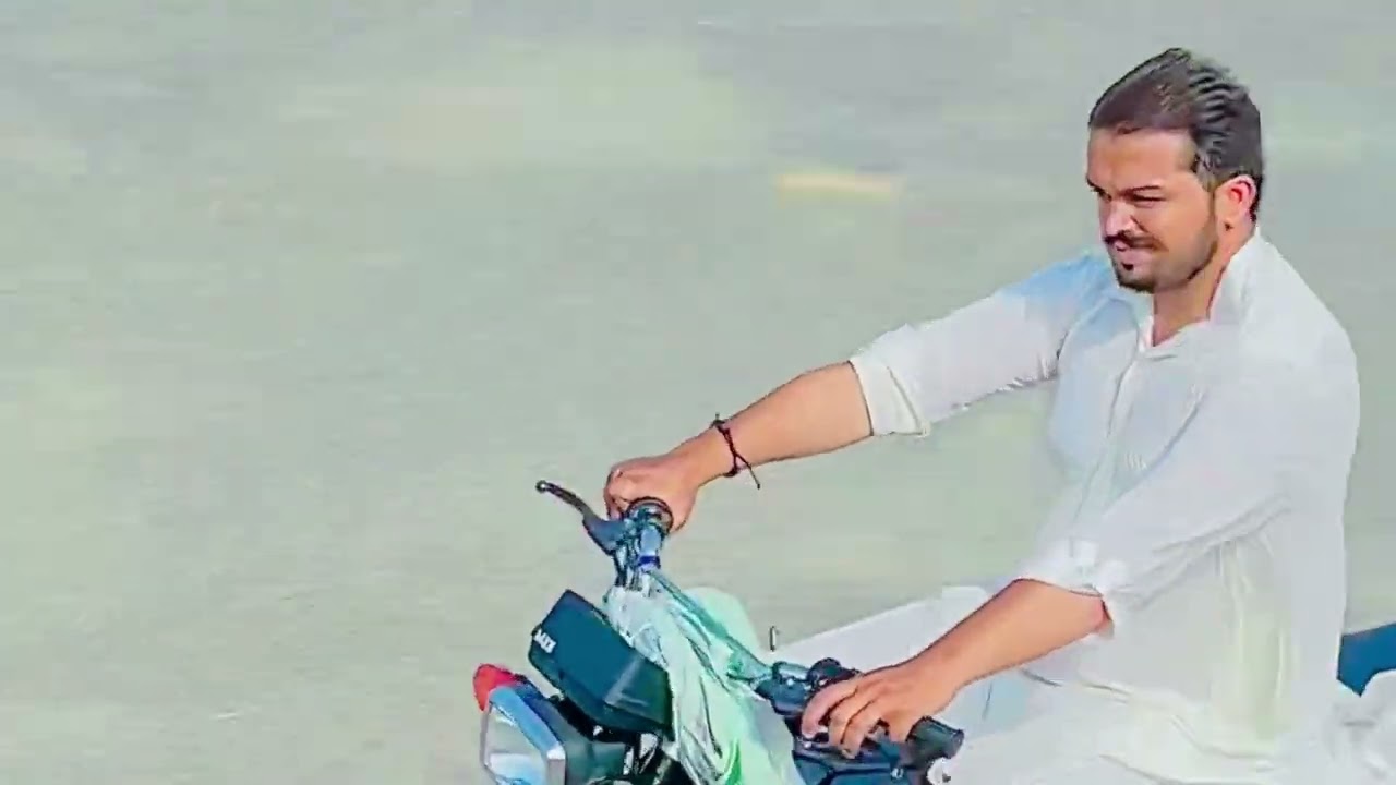 Learn How to drive Motorcycle step by step. #chicknaofficial #chikna