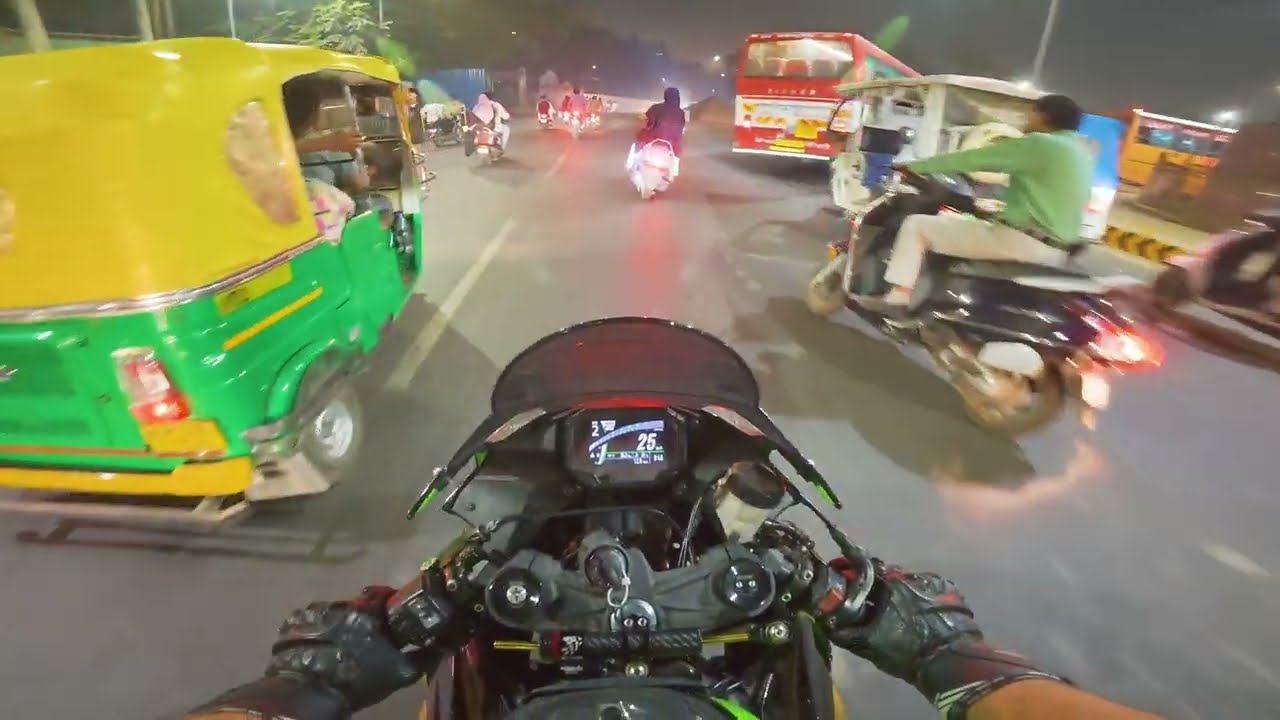 ZX6R Raw Sound 🔥 | ZX6R vs RC390 BS3 | Insane Arrow full System Quickshifter Sound 😳