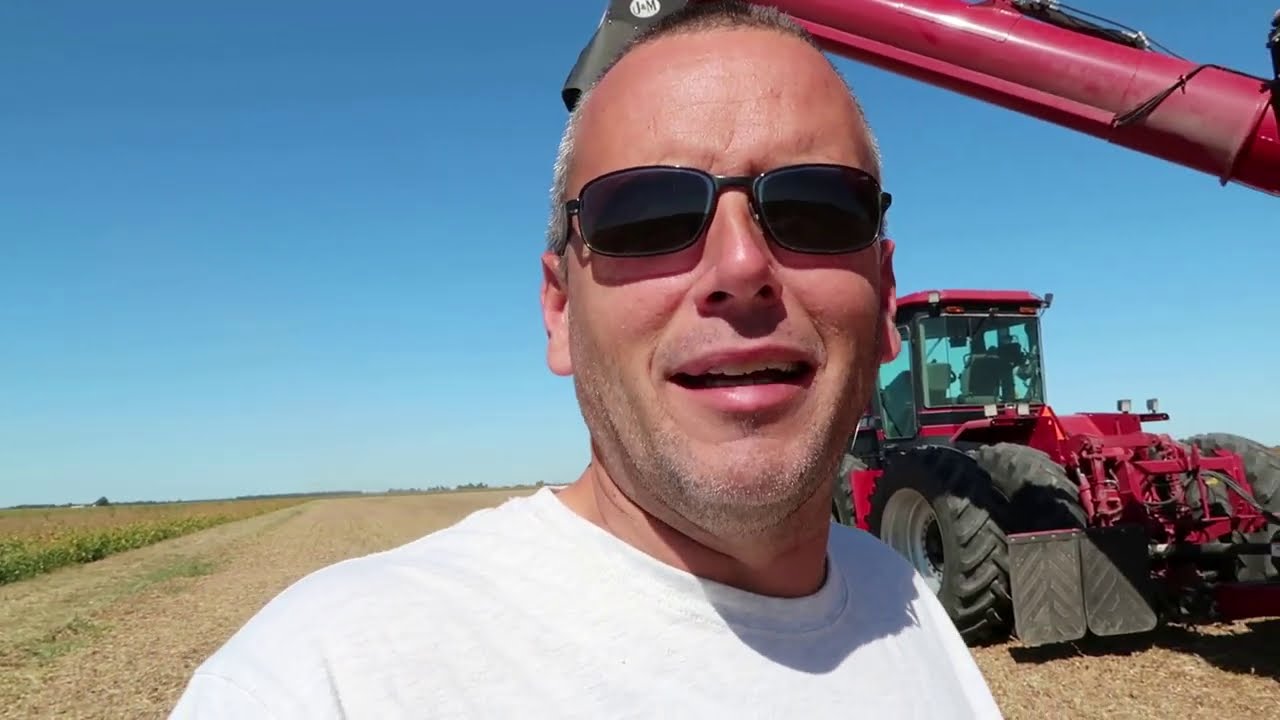 Переключился и запустил технику Case IH!