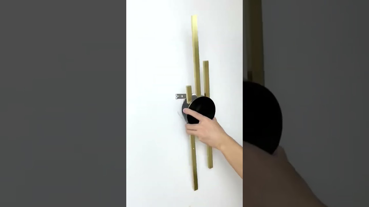 Applique murale à trois barres verticales ✨