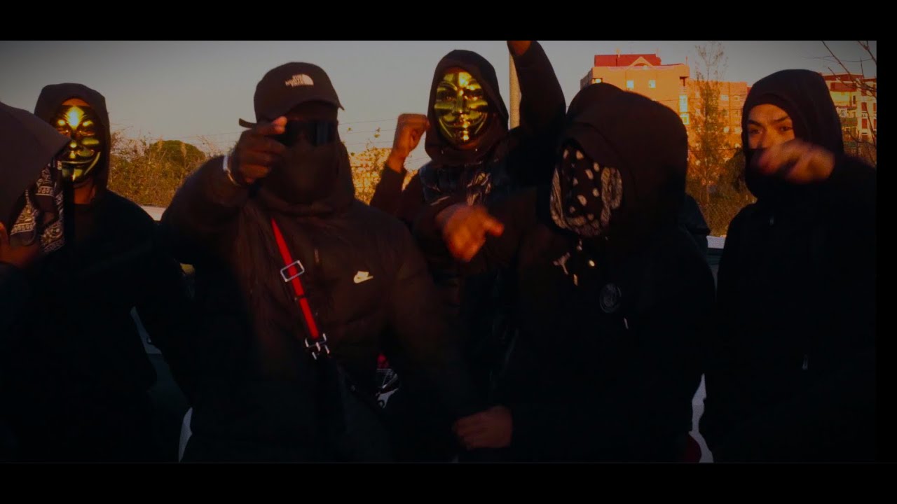 YOUNG JUNIOR FT YOUNG KING - BUGATTI ( Videoclip Oficial )