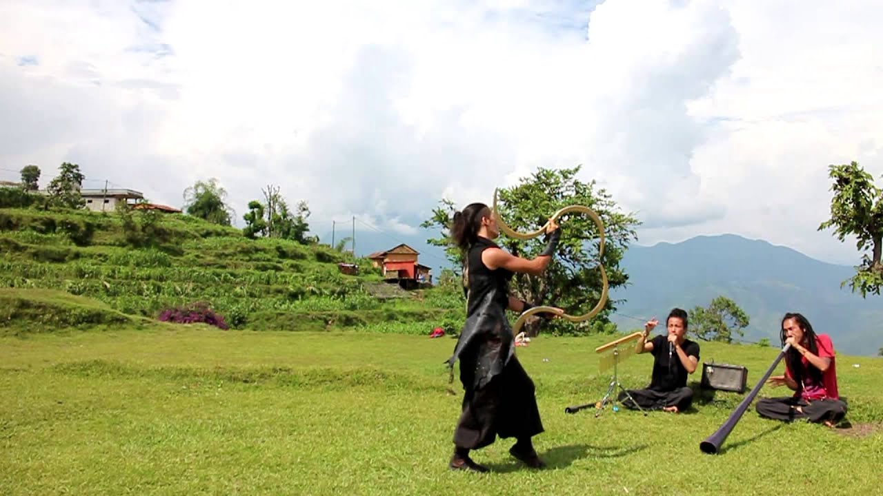 Matsumoto Zoku with Jonasun improvisation session 2013 in Nepal
