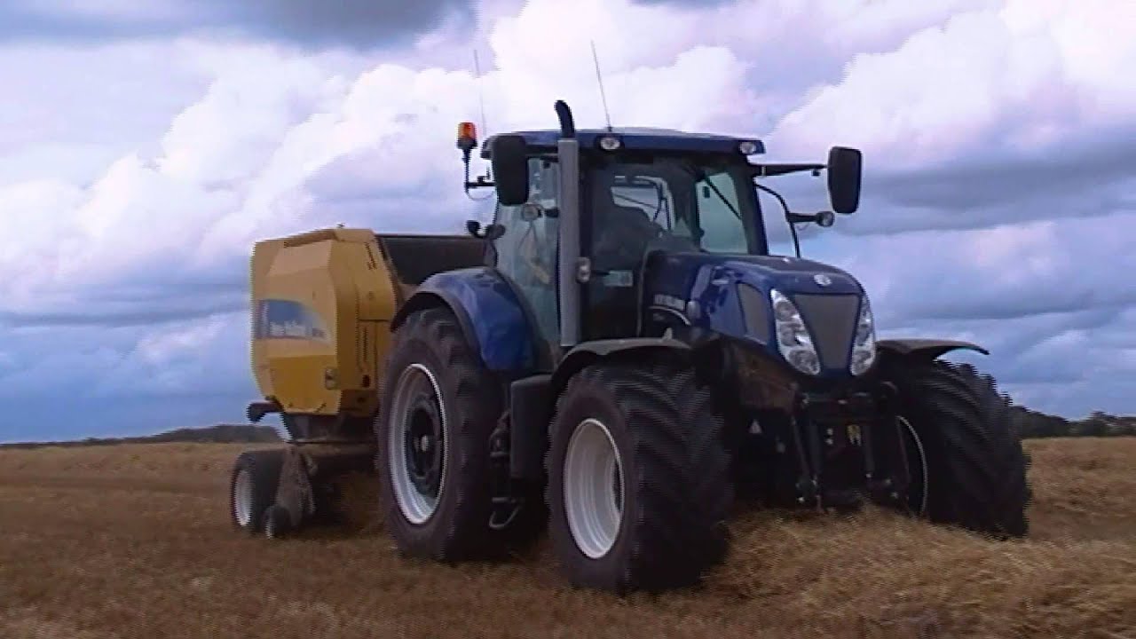 New Holland T7.270 Blue Power Baling Straw 2014 Co.Cork