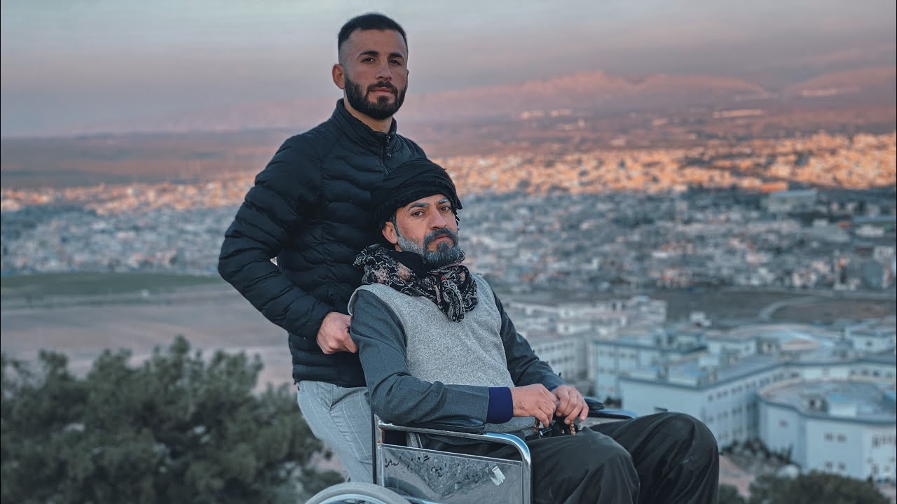 باوك هێزی ئەژنۆیە.لەگەڵ باوك باشبن . لینكی هەڵەكانی لەكۆمێنتە
