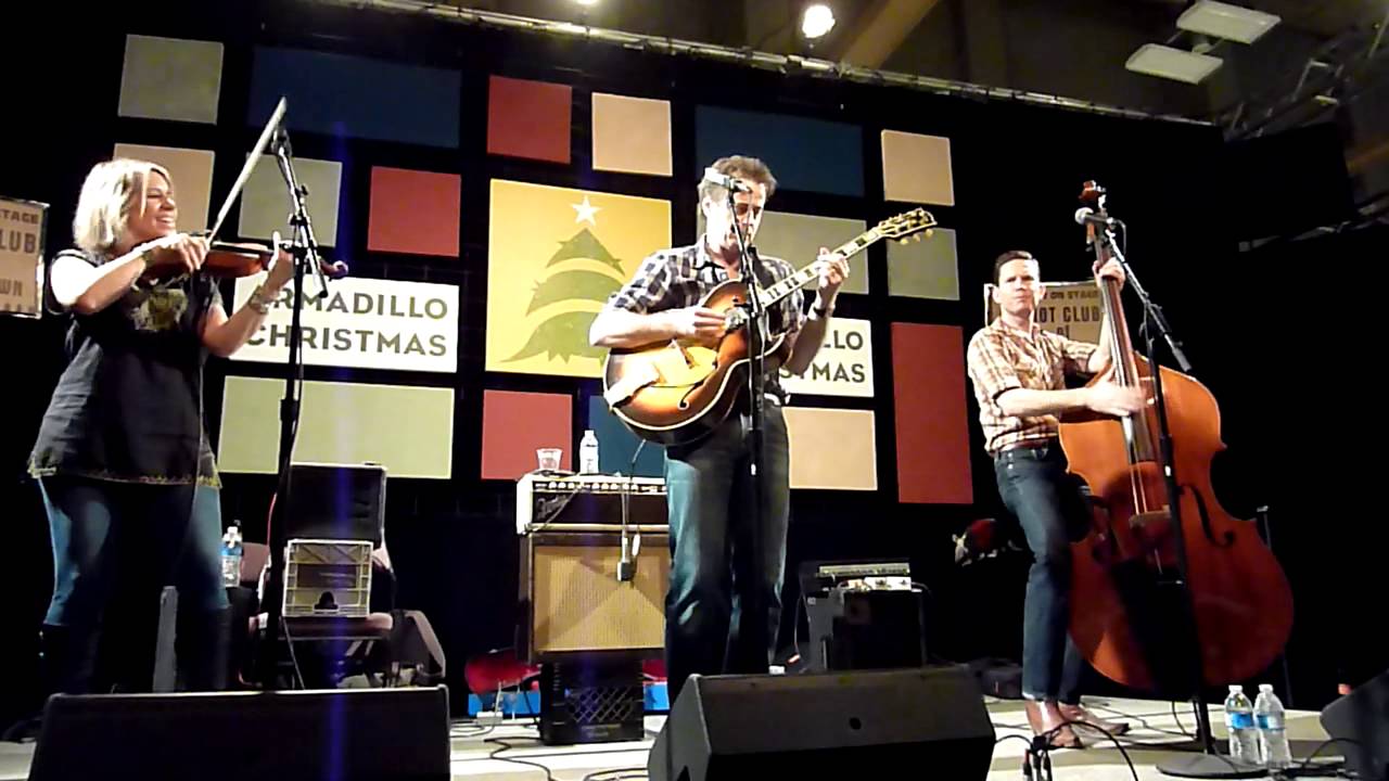 Hot Club of Cowtown: Ochi Chornye (Dark Eyes)