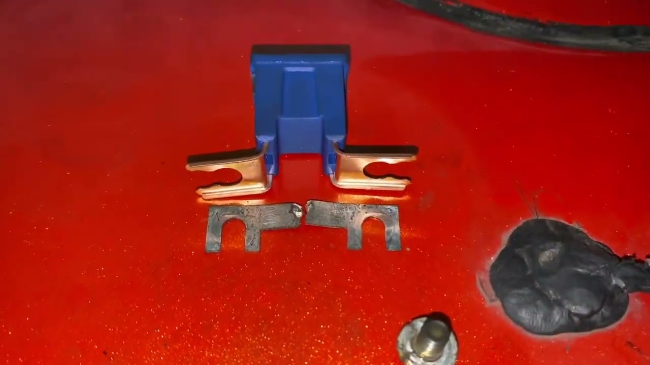 TVR Cerbera alternator and main fuse replacement