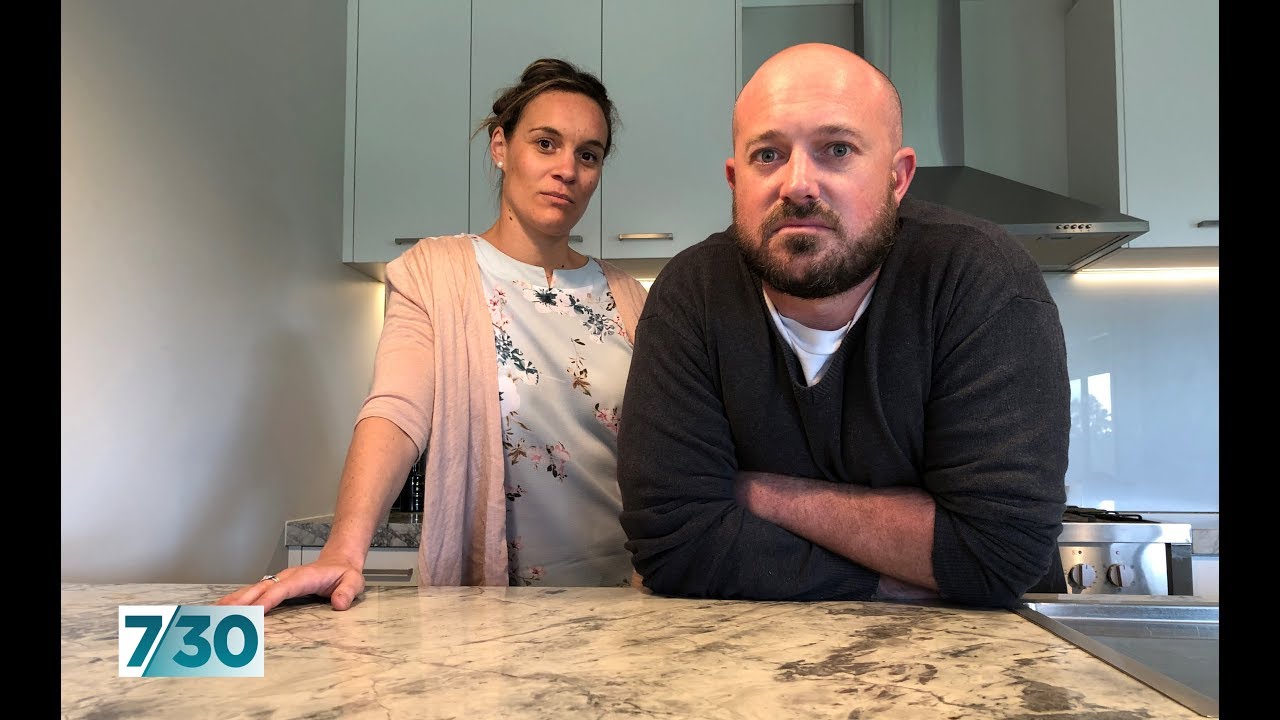 Surge in new cases of lung disease silicosis among stonemasons | 7.30