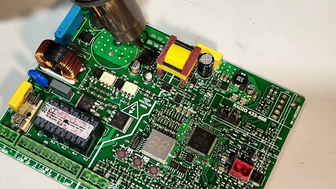 Riparazione scheda cancello - circuito di flyback - E045 Faac