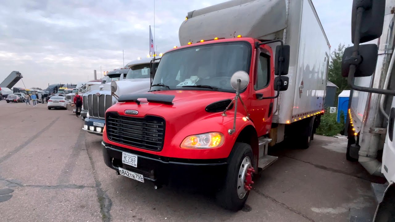 Freightliner M2 Business Class. Обзор, интервью с владельцем. Truck Fest 2021
