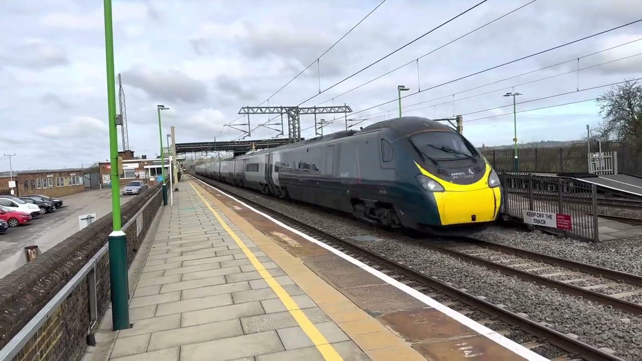 Trains and tones at Cheddington WCML (25/2/23)