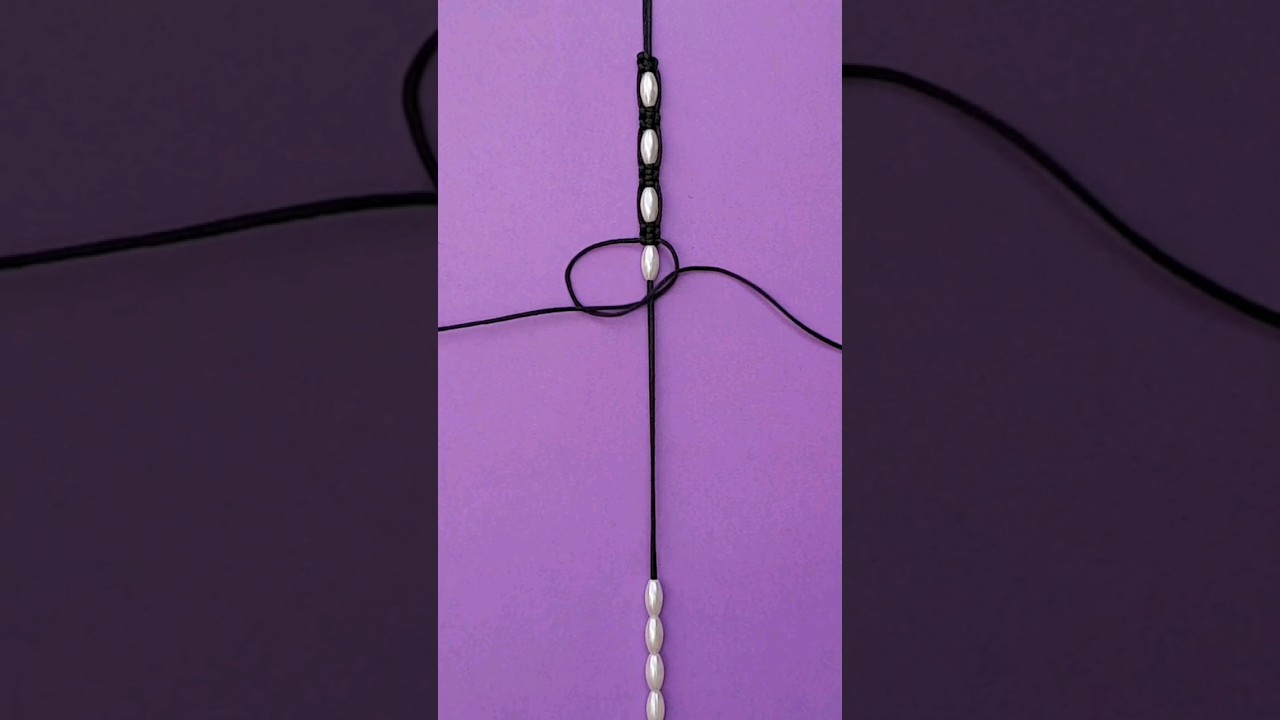 Makrame mit Perlen with pearls Armband #diy #armband #makrame