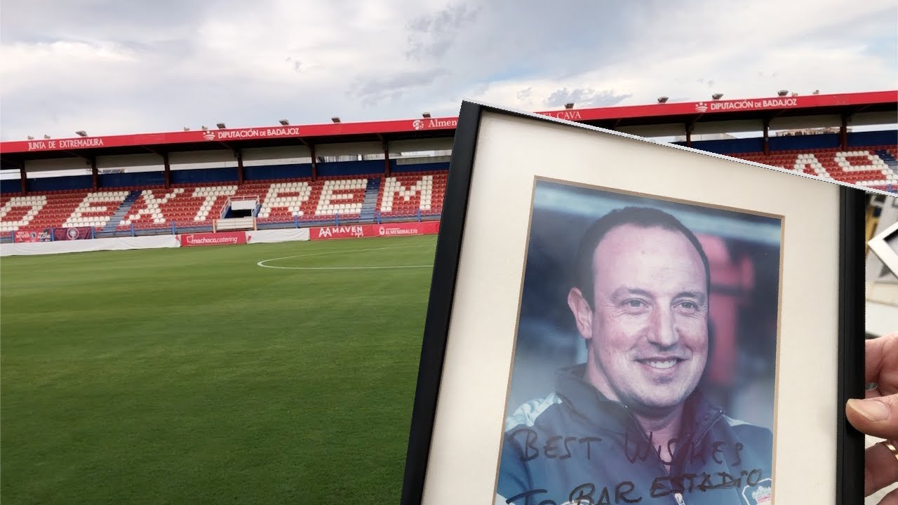 Una Historia BRUTAL y CÉSPED de PRIMERA: Reyes, Rafa Benítez .. Visita al Extremadura con el CENTRAL