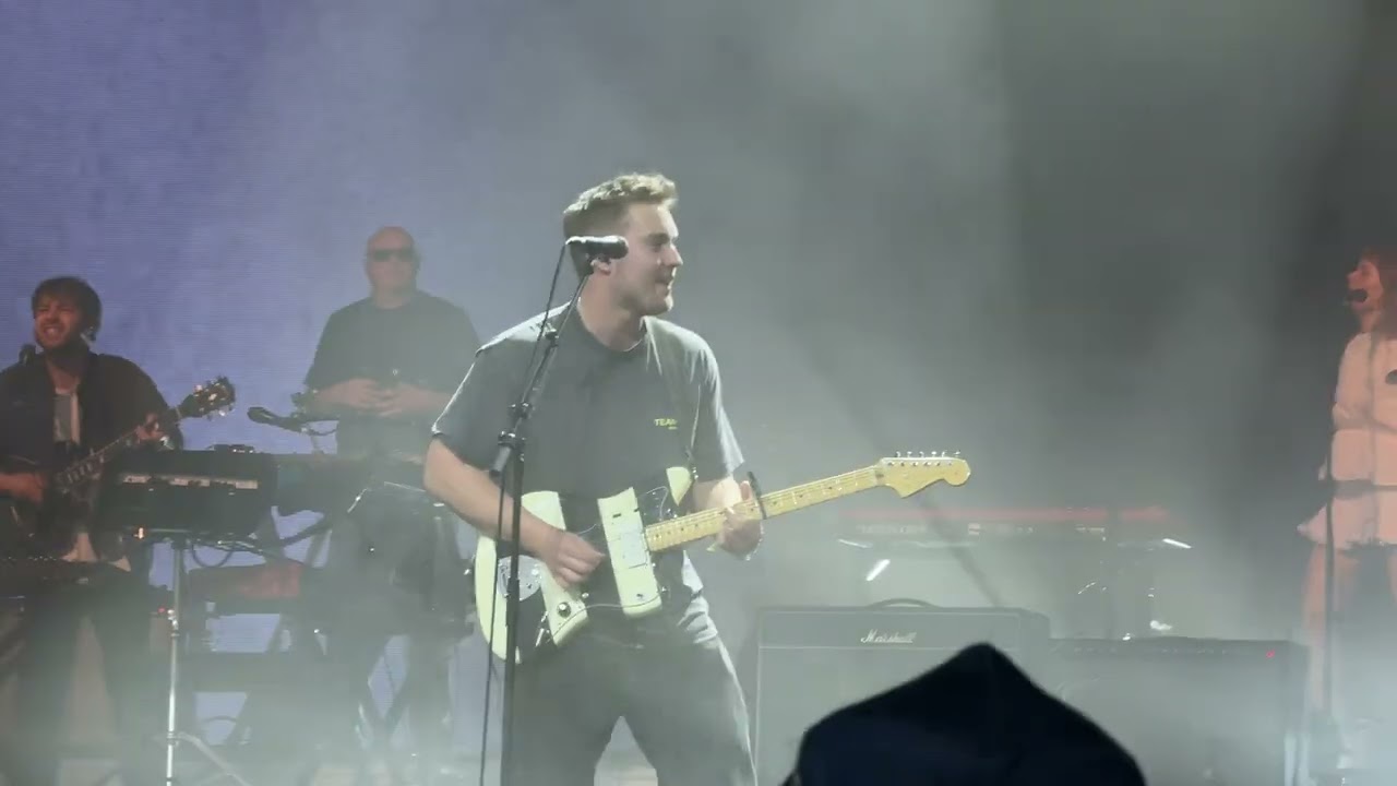 Sam Fender.  Getting Started : Coachella 2025  Mojave, April 12th