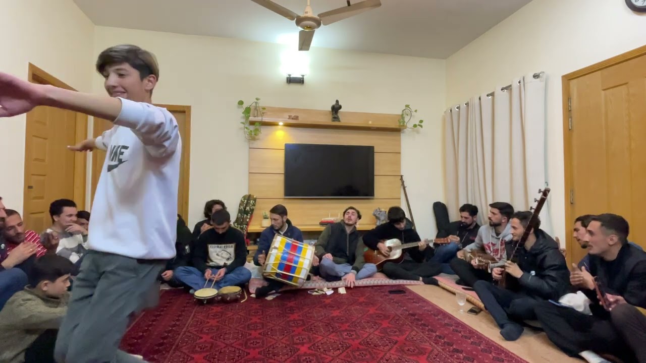 Berun Khana | Rizwan Rizvi | Chitral Town Program