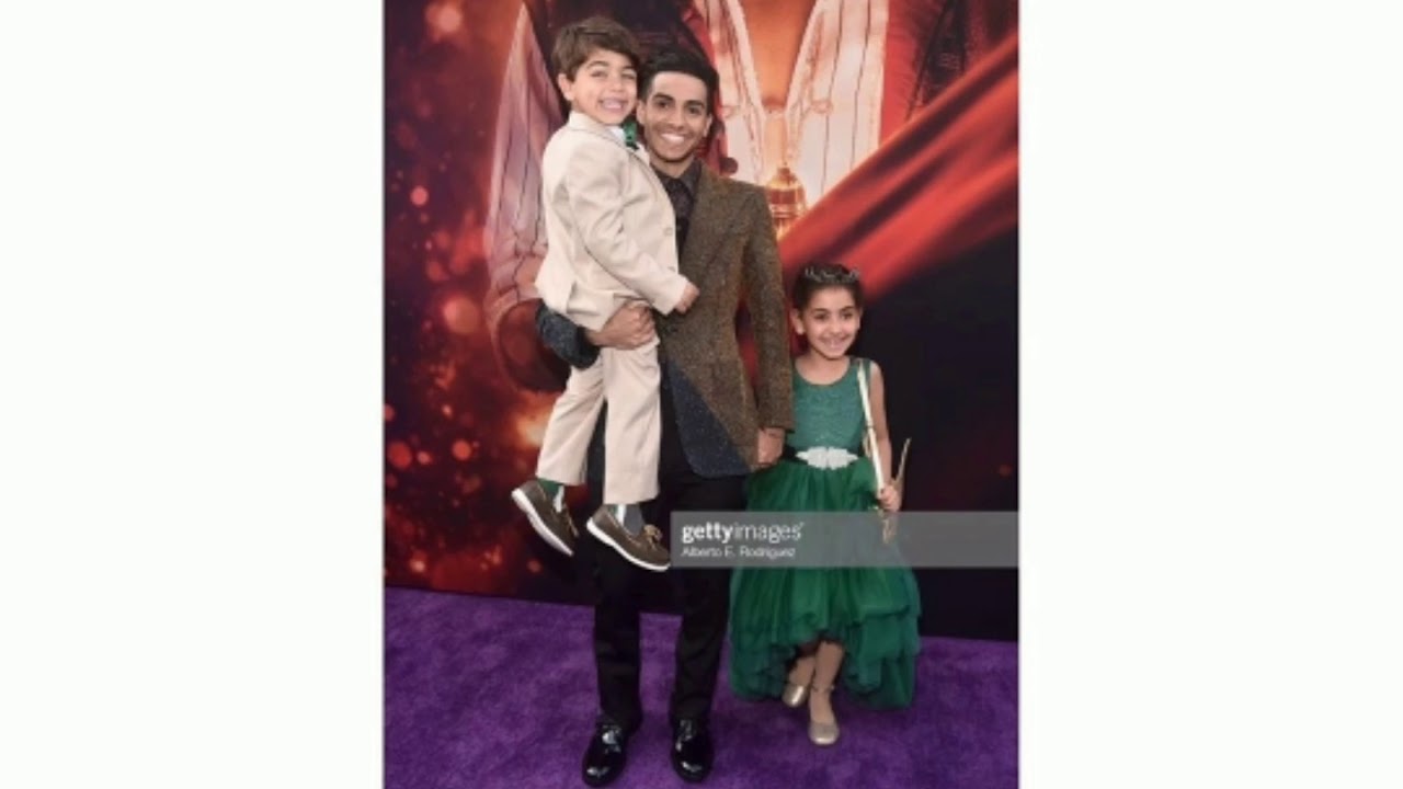 Mena MASSOUD Family || Parents,  Sisters,  Nephew and Niece