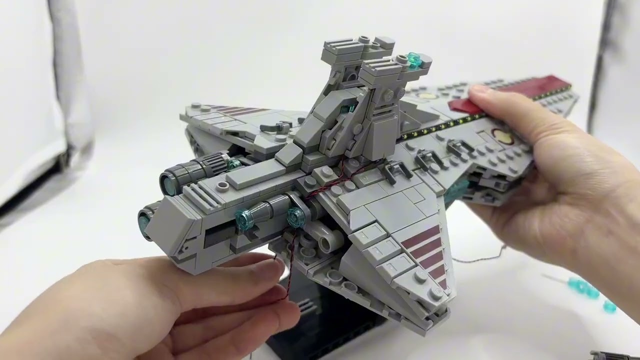 75441 Venator-Class Attack Cruiser（remote control）