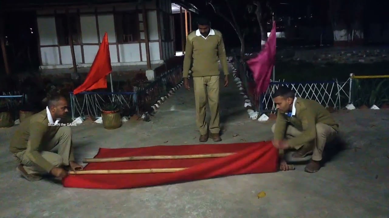 Blanket Improvised Stretcher🩺💉💊 #firstaidtraining #blanket #improvisation #stretcher #medical|SELVIN