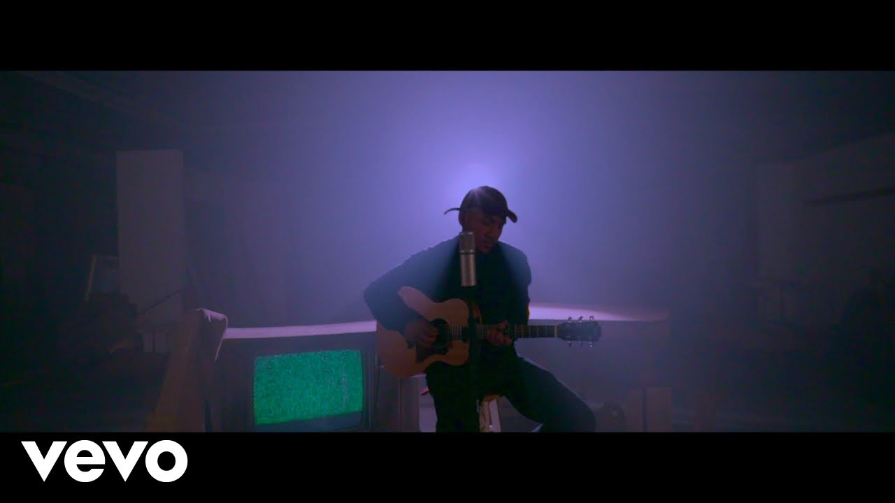 Juke Ross - Shadows In The Dark (Acoustic)