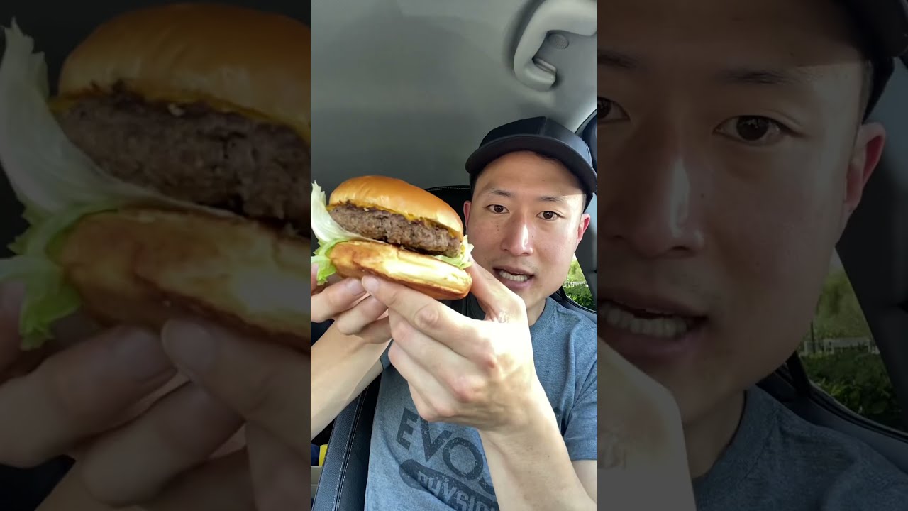 Kid’s Meal vs Regular Burger 🍔(I’m Shook)