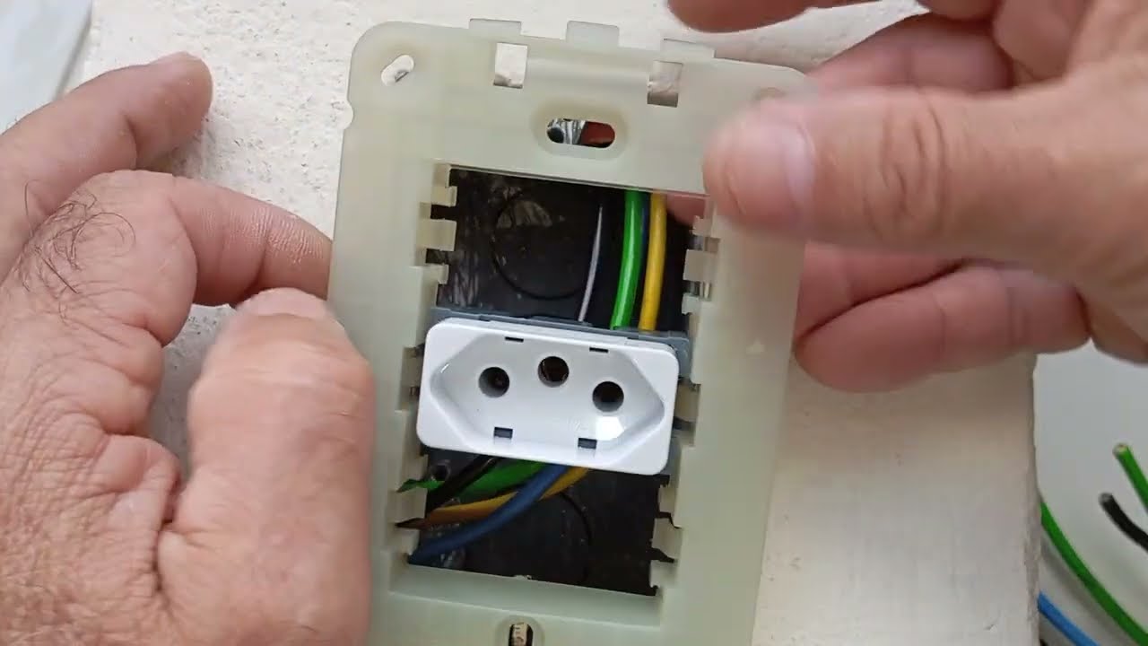 Como devo instalar uma tomada de 20 Ampéres - Corretamente.