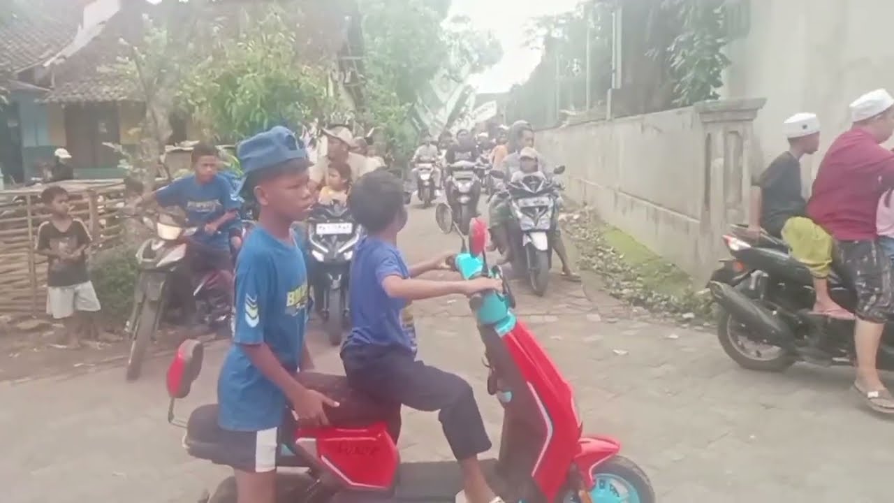 Komvoy cinta damai pondok pesantren salafiyah sirojul hasan petung bangsalsari jember 2026