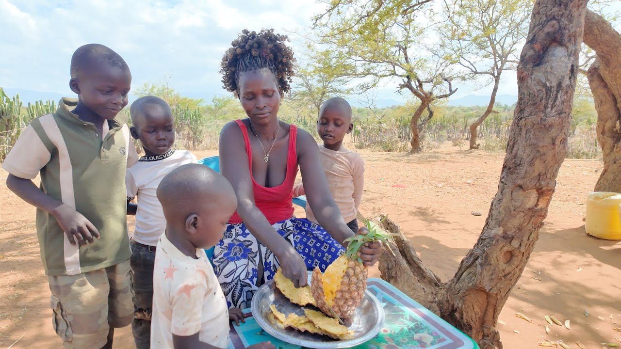 African village life 