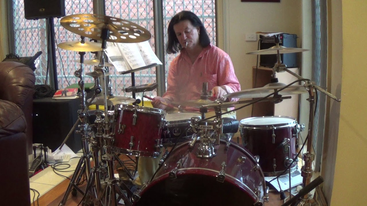 Playing with a click track in 8th note - walter de bono