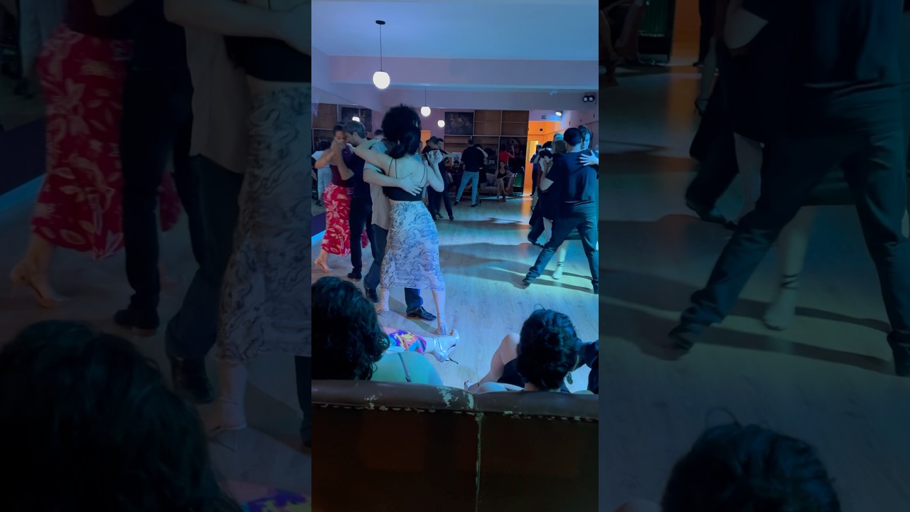 Mucho Tango milonga (sat @ TangoLAB) dancing rear view - S&atilde;o Paulo, Brazil