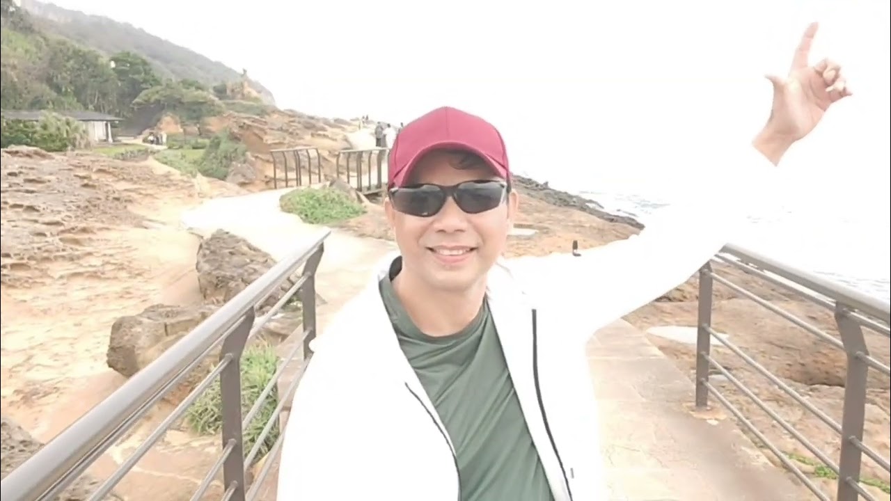Taiwan North Coast - Yehliu Geo Park Walking Tour 
