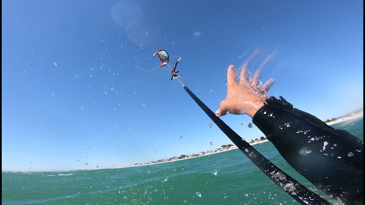 Langebaan Kitesurfing Nightmare for Beginners (Loose Safety)