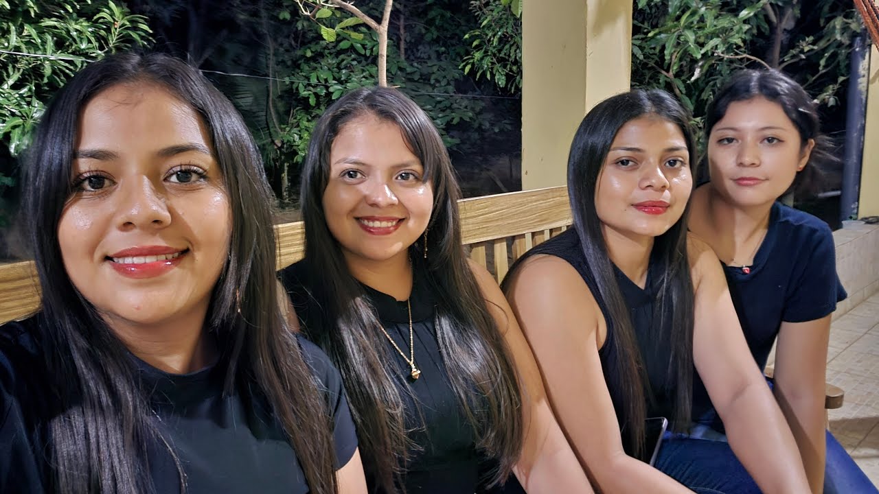 Bellezas Salvadore&ntilde;as  est&aacute; en vivo