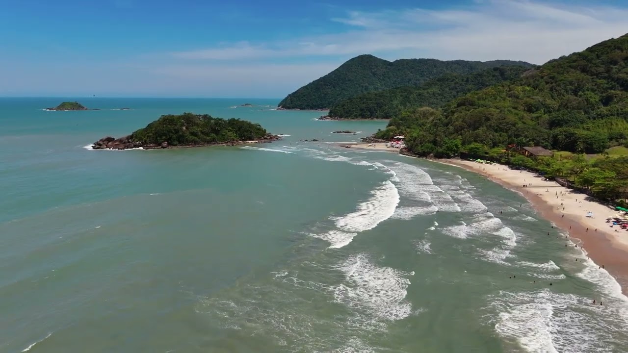 Travessia Bertioga - Praia Branca: O Caminho Mais Rápido para o Paraíso