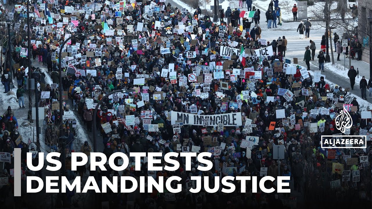Washington DC protests: Thousands oppose immigration crackdown in capital