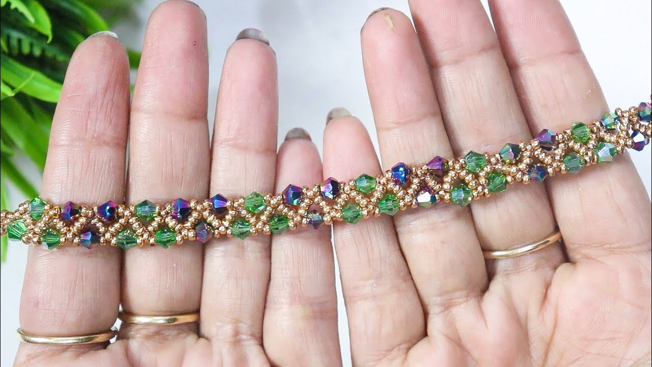 Simple & Stunning: How to Make a Bicone Beaded Bracelet for Beginners
