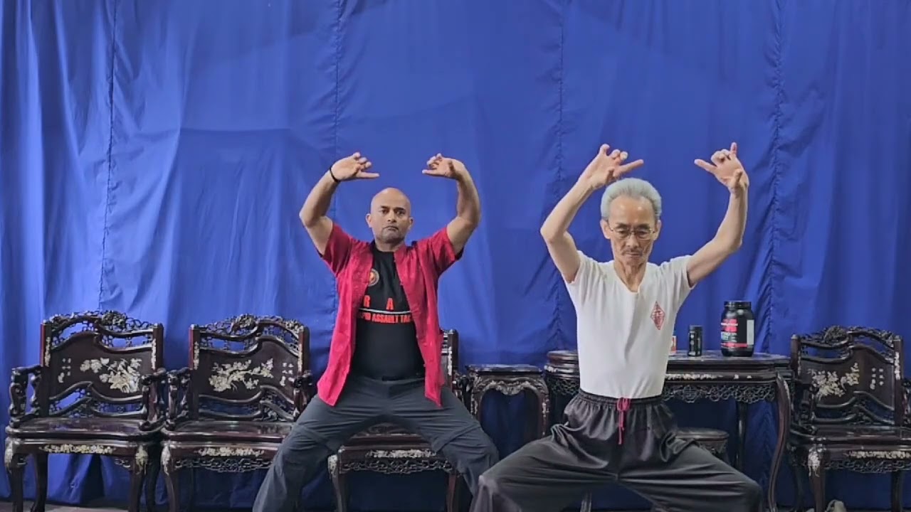 Teaching Private class of Tiger and Crane form.